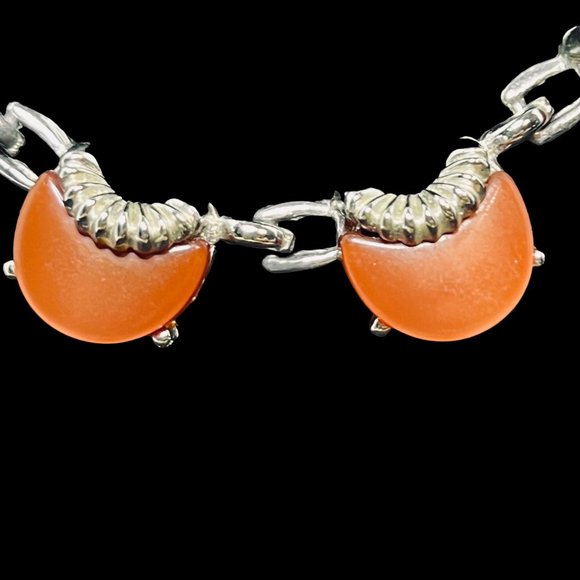 Silver Tone And Rust Thermoset Lucite Choker Necklace & Clip On Earrings (4994) - Picture 4 of 8